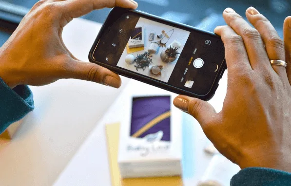 Posting Foto Secara Rutin Pada Waktu yang Tepat