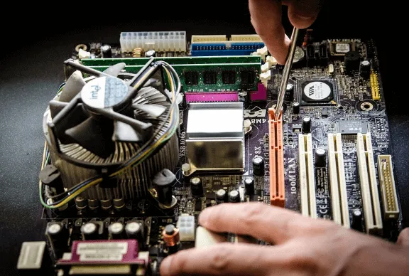 8. Lakukan Pengecekan Terhadap VGA Lakukan Pengecekan Terhadap VGA